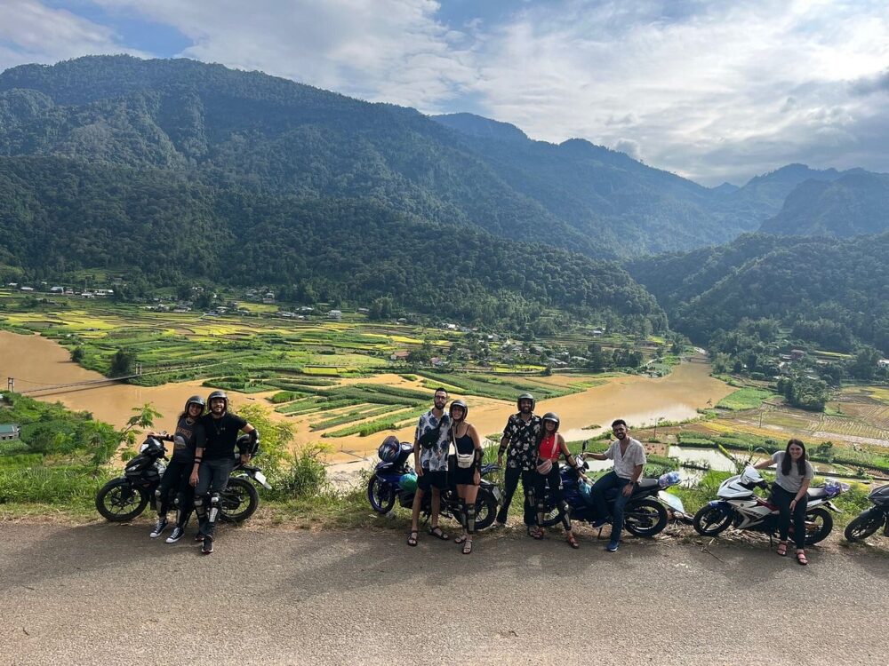 4 Day Ha Giang Loop Tour with Extra Night & Pickup