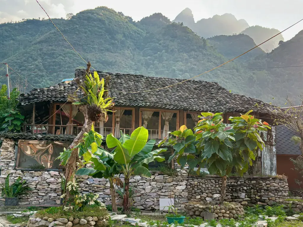 Chuyến đi 4 ngày vòng Hà Giang với đêm thêm & đón khách